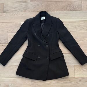 Tuckernuck Women's Black Double-Breasted Blazer